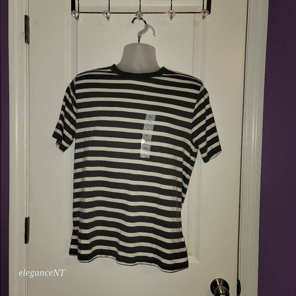 Old Navy Blue/White Men's Striped shirt sz: M NWT - Picture 3 of 3